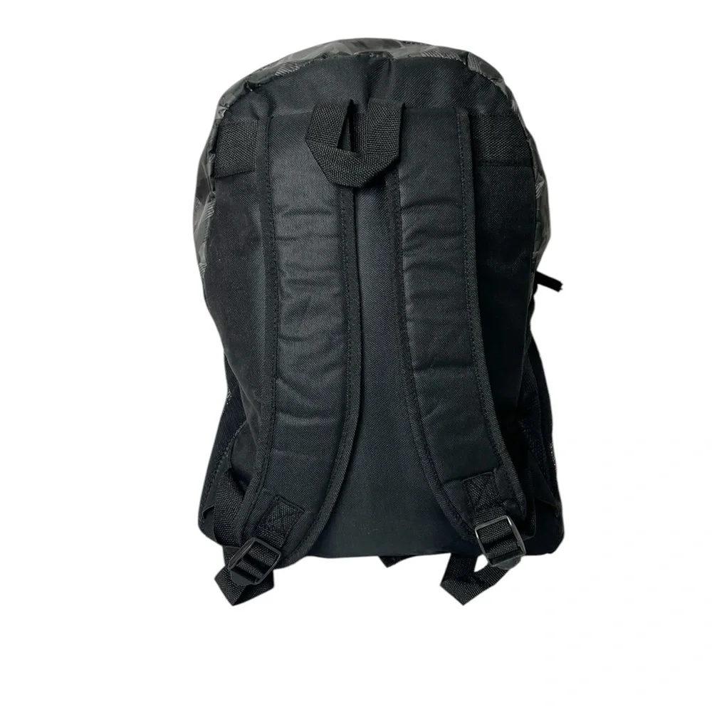 Metropack Black Gray Camo Zip And Mesh Side Pockets 17